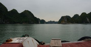 ile-cat-ba-baie-halong-vietnam-croisiere