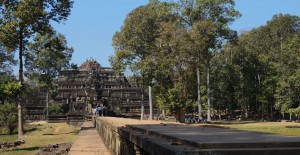 angkor-temple-baphuon-