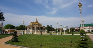 phnom-penh-cambodge-capitale-palais-royal-