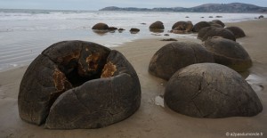 roadtrip-nouvelle-zelande-ile-sud-moeraki-boulders