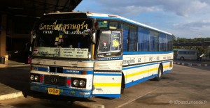 transport-thailande-bus
