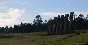 voyage-ile-de-paques-moais-ahu-akivi