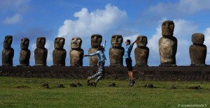 voyage-ile-de-paques-tongariki-15-moais-saut